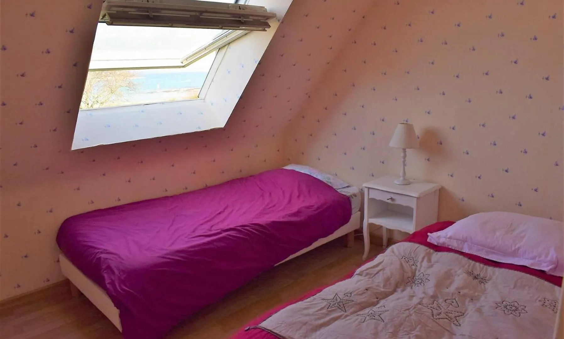 Maison Vue Sur Mer Avec Jardin Clos A Perros-Guirec - Ref 842 Louannec